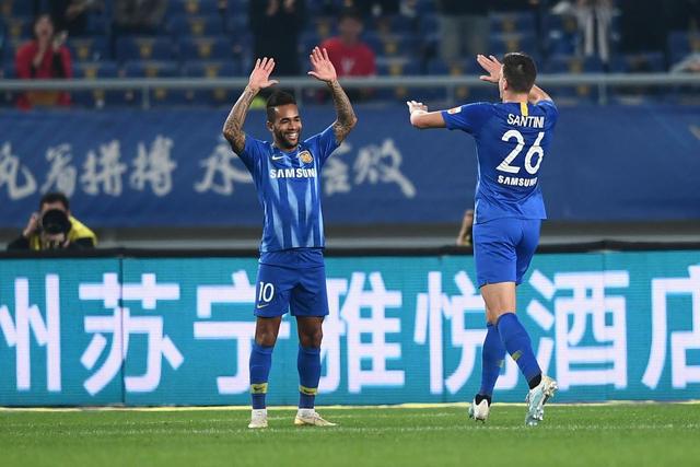 库里复出24分普尔空砍24分 勇士力克奇才4连胜