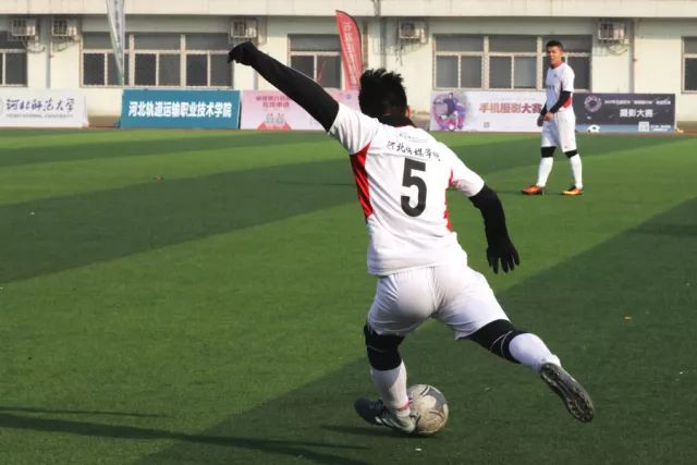 步行者签下日本库里 上赛季在NCAA场均15分