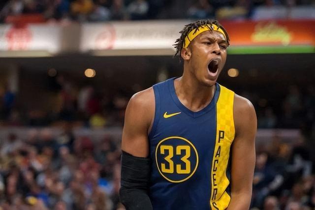 王哲林压哨3分绝杀上海险胜深圳 山东力克宁波